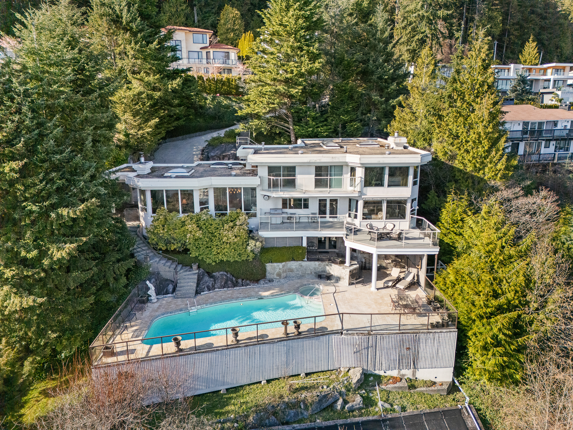 1114 Millstream Road